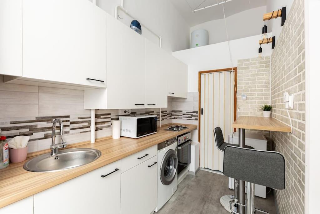 K5 Kis Apartment Budapest Exteriör bild